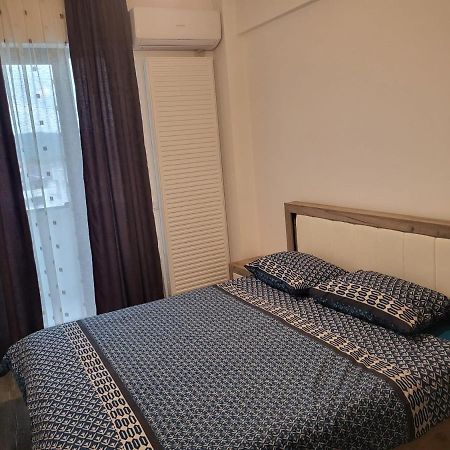 Ferienwohnung Apartament Dem Radulescu Râmnicu Vâlcea Exterior foto